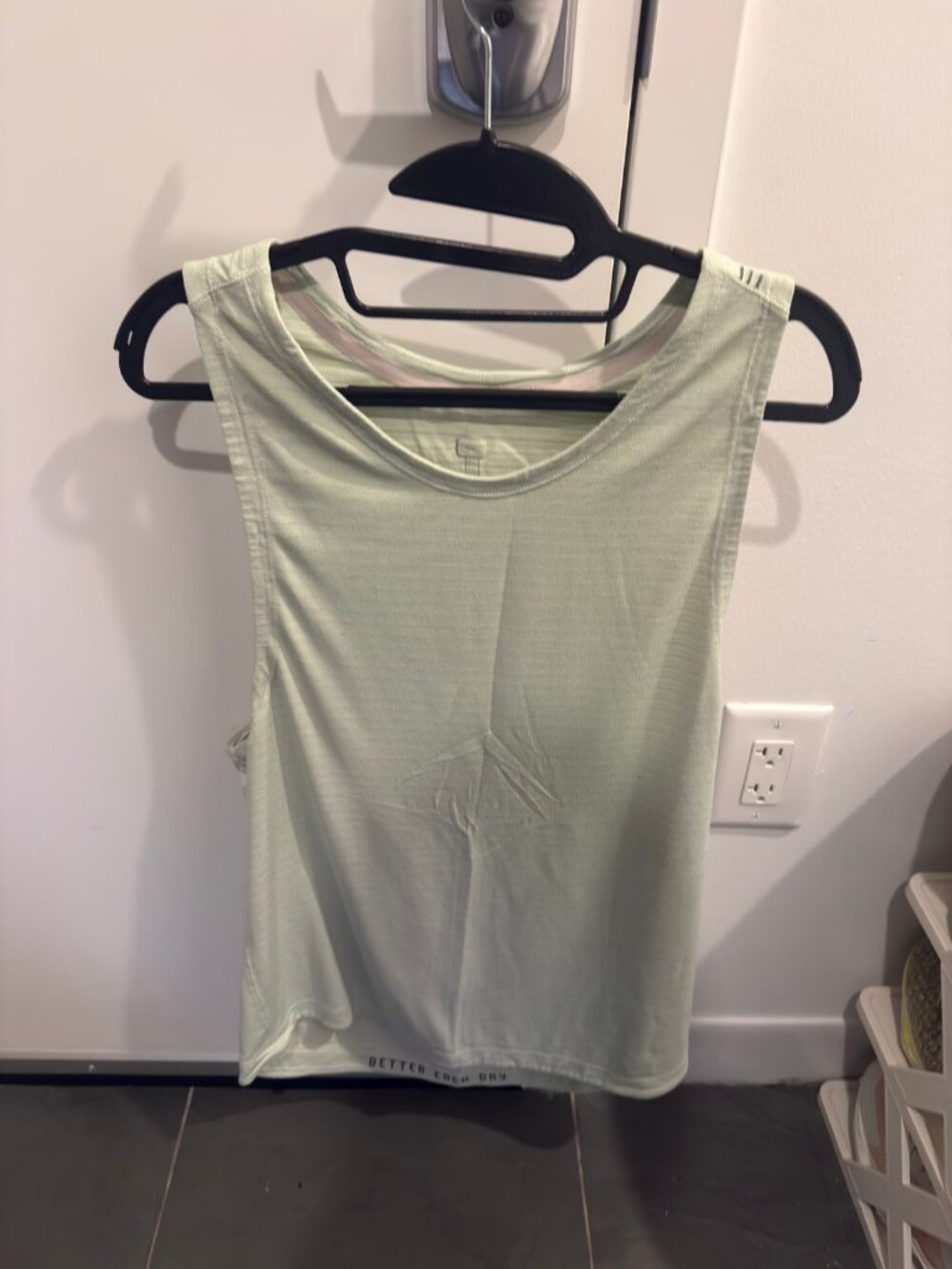 Lululemon License to Train Tank Top Men's M Light Green